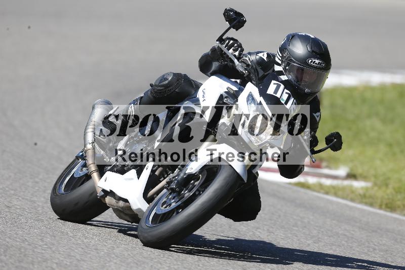 /Archiv-2025/48 25.08.2025 Cornu Master School ADR/gruen-vert/113